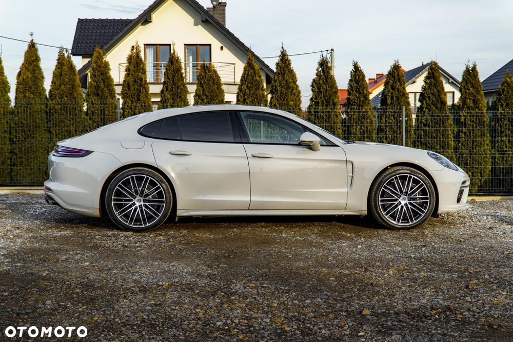 Porsche Panamera Turbo S E-Hybrid - 8