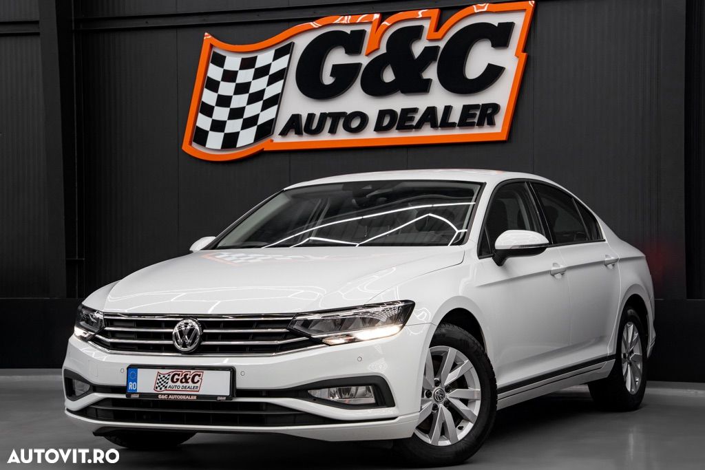 Volkswagen Passat 1.6 TDI DSG Comfortline - 1