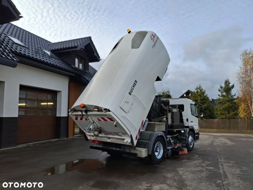 Mercedes-Benz Atego 1524 Zamiatarka BUCHER CityFant 60 2 Silniki Tylna Oś Na Poduszkach Zamiatarka Uliczna Sprzątanie Zamiatanie - 14