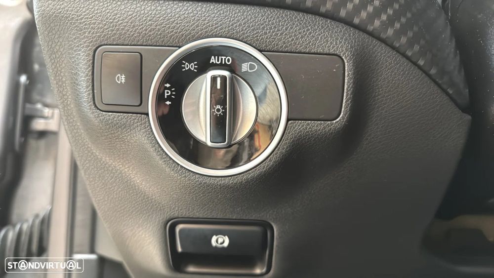 Mercedes-Benz A 200 CDI BE AMG Line - 15