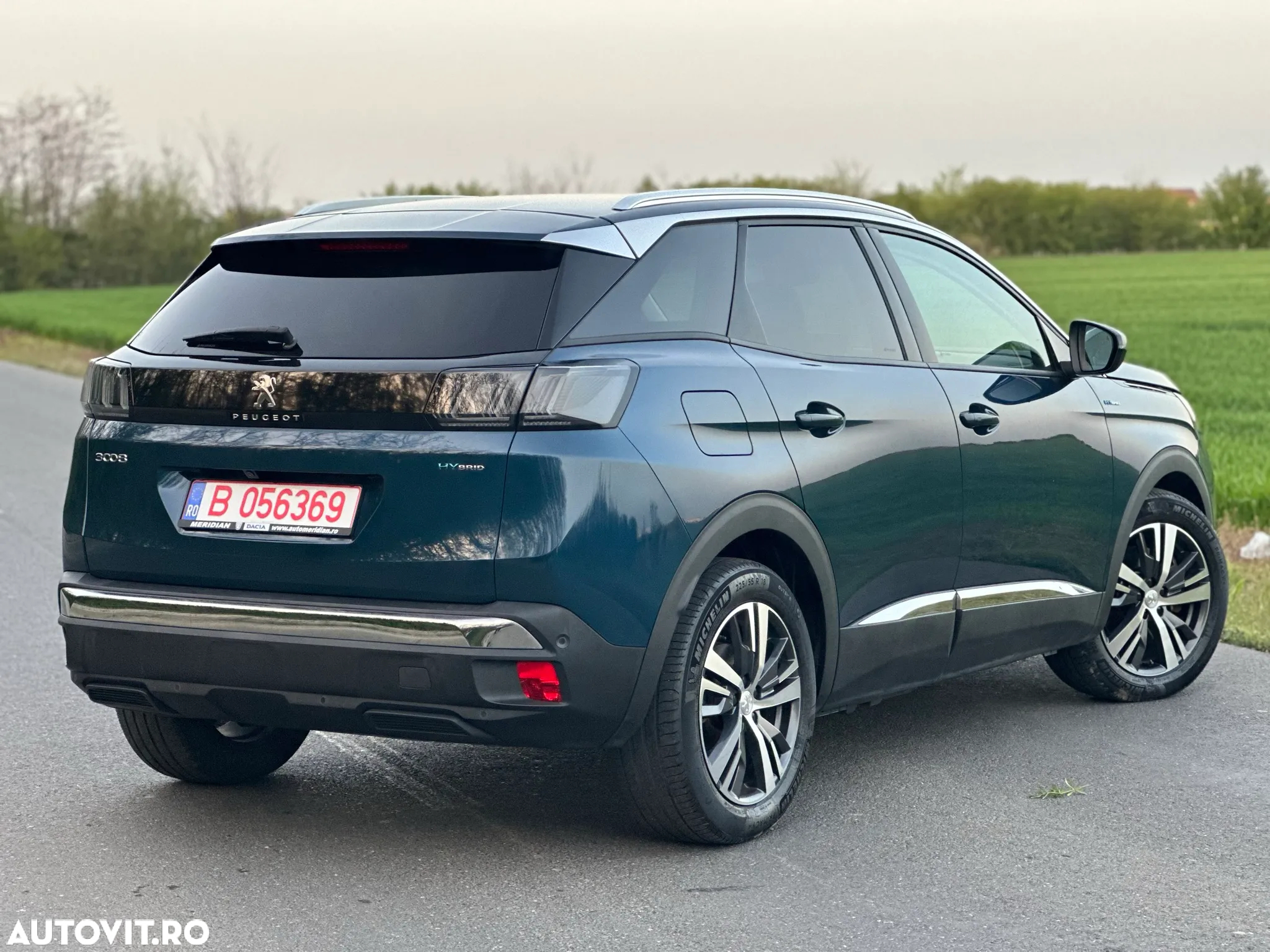 Peugeot 3008 Plug-In Hybrid 225 e-EAT8 Allure Pack - 5