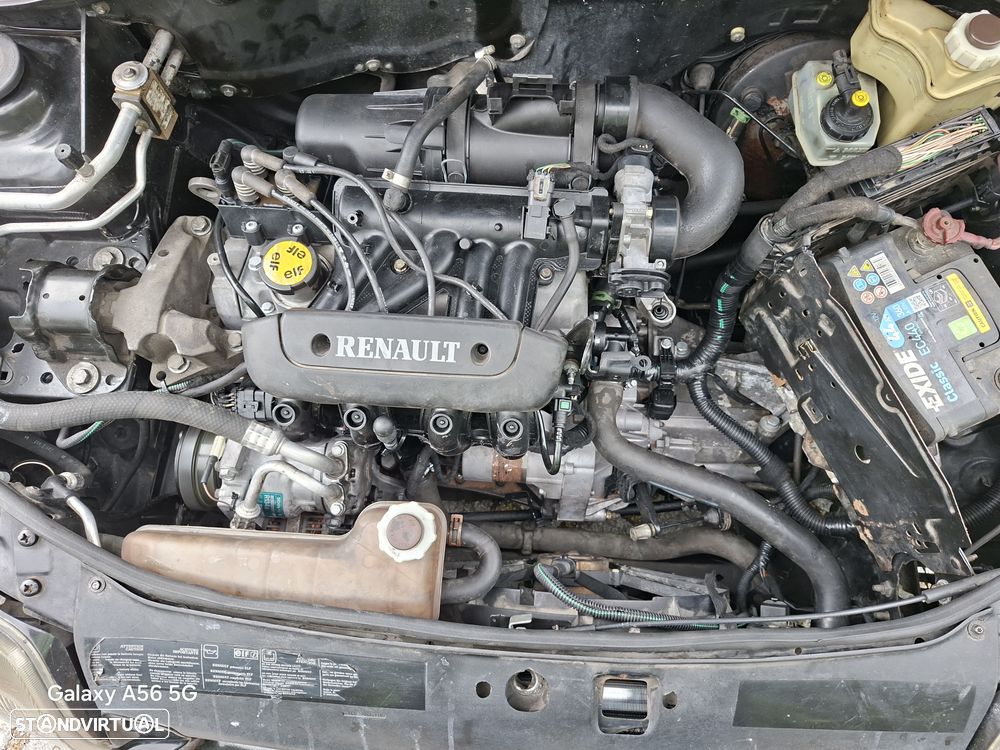 Renault Clio 1.2 RT - 9