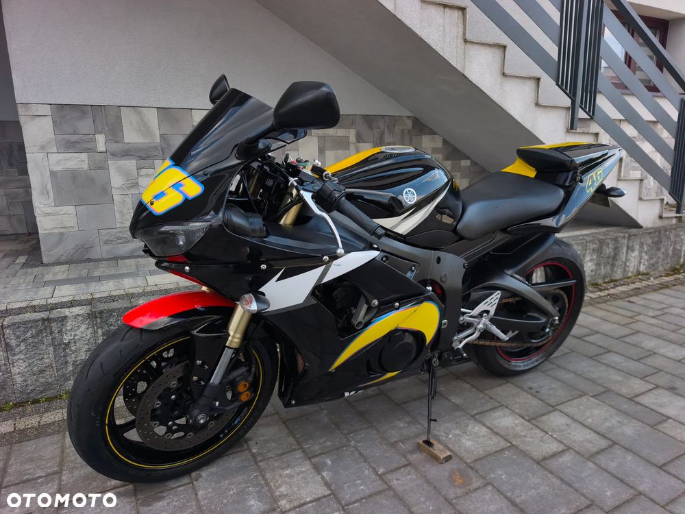 Yamaha R6 - 27