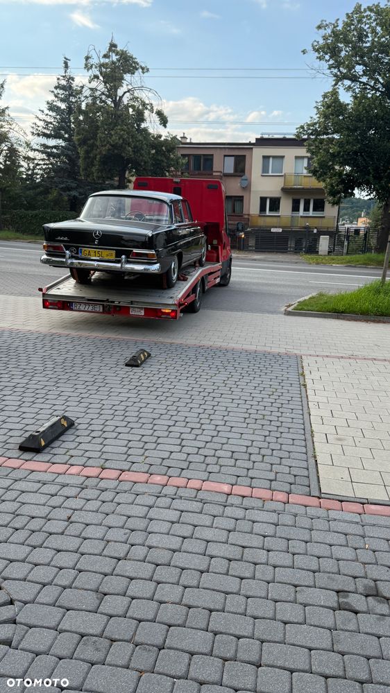 Rolls-Royce Silver Shadow - 8