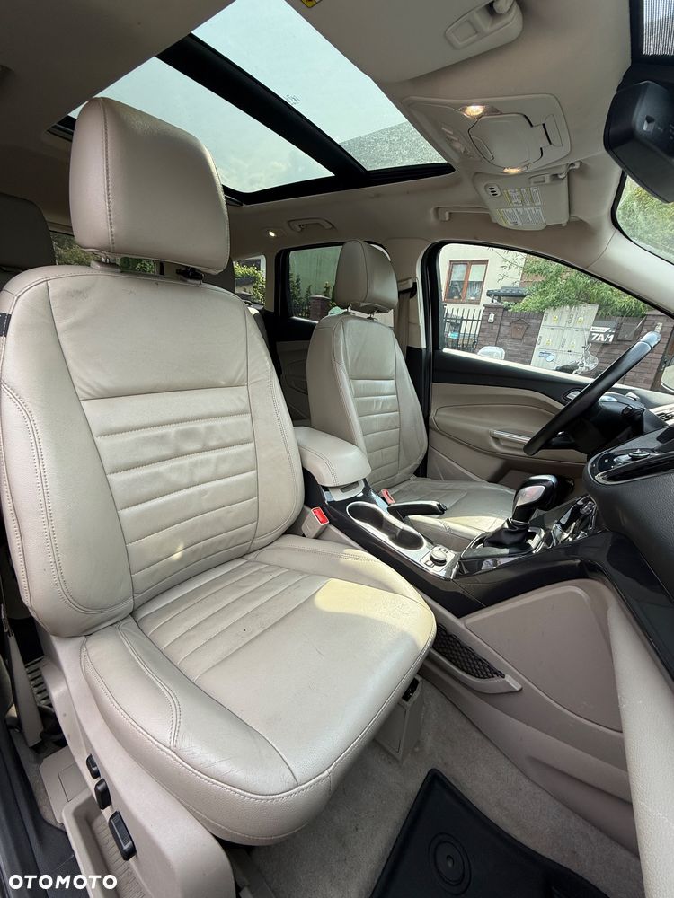 Ford Escape 2.0 EcoBoost AWD Titanium - 13