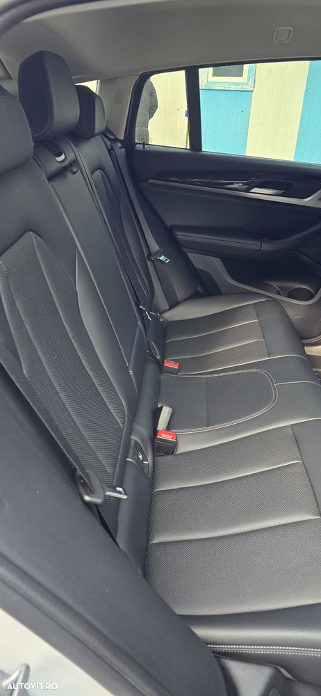 BMW X4 xDrive20d AT MHEV - 15