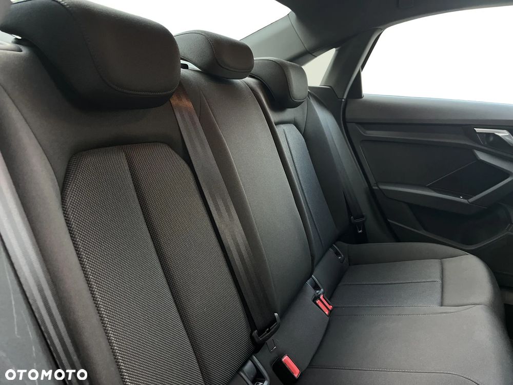 Audi A3 Limousine 30 TFSI mHEV Advanced S tronic - 35