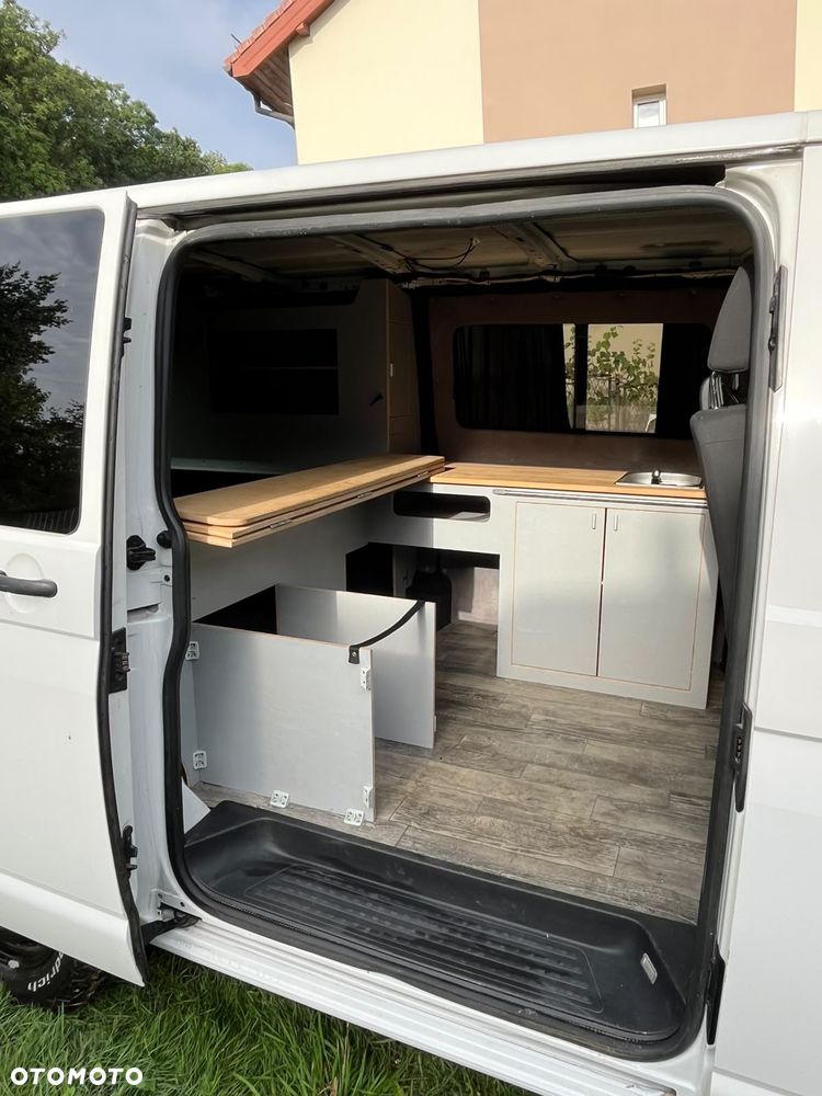 Volkswagen Transporter - 10