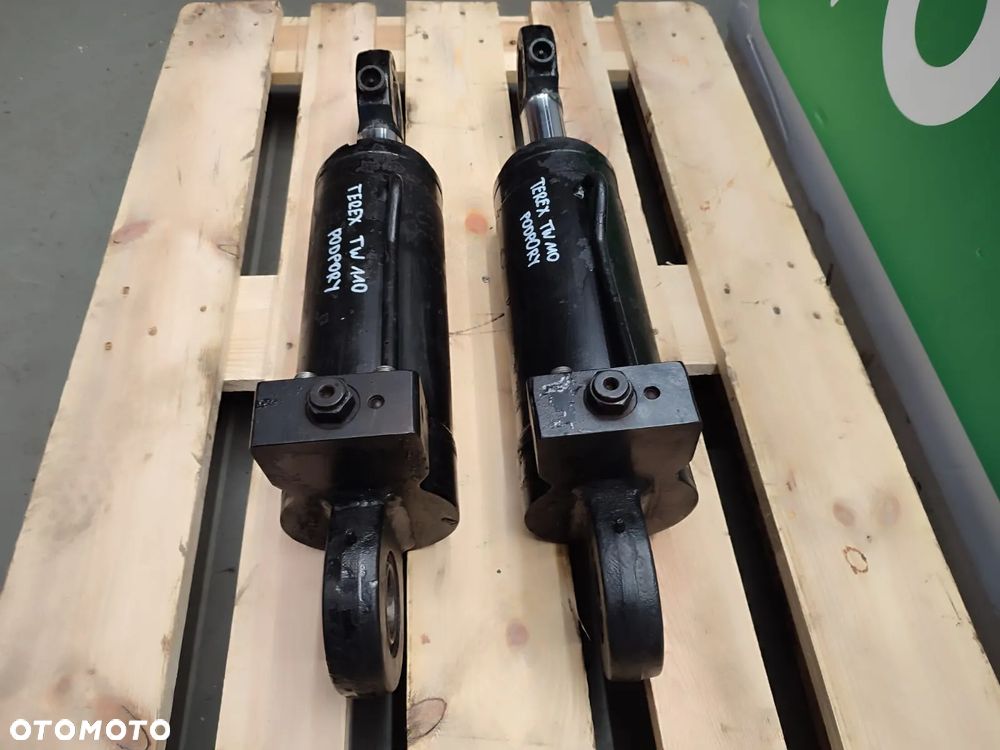 Siłownik hydrauliczny podpór 6501137500 TEREX TW 110 - 4