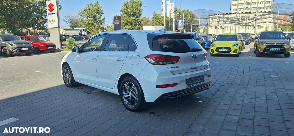 Hyundai i30 1.5 110CP M/T Highway - 5