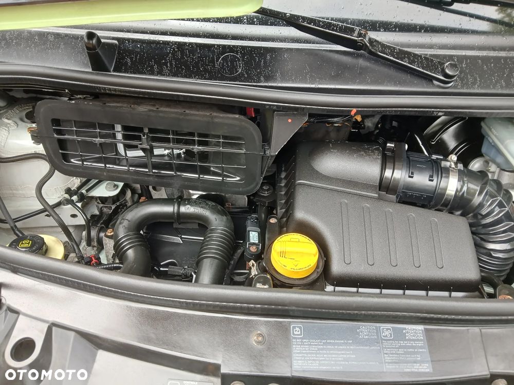 Opel VIVARO - 18