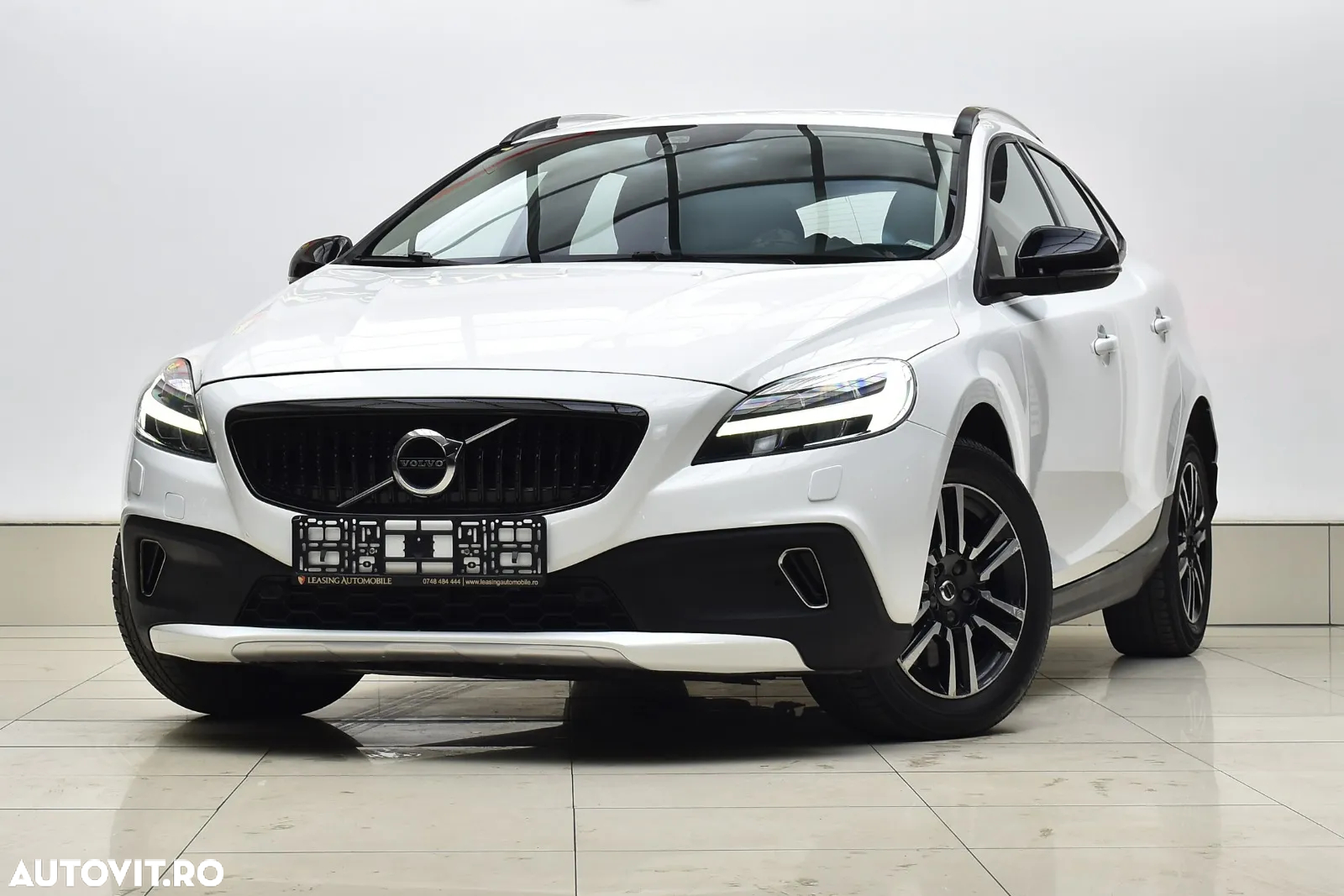 Volvo V40 Cross Country D2 Geartronic Momentum - 3