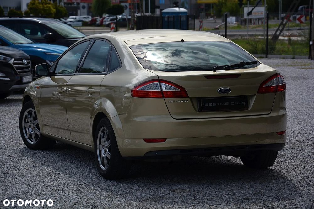 Ford Mondeo 2.0 Viva Trend - 10