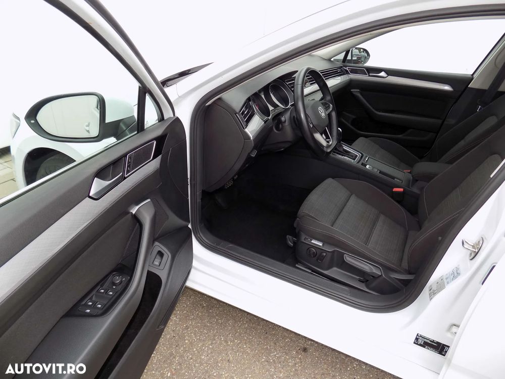 Volkswagen Passat 2.0 TDI SCR DSG Business - 10