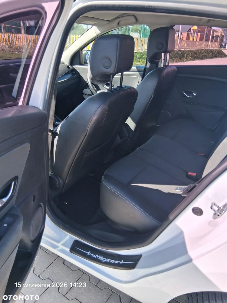 Renault Megane 1.5 dCi Life - 12