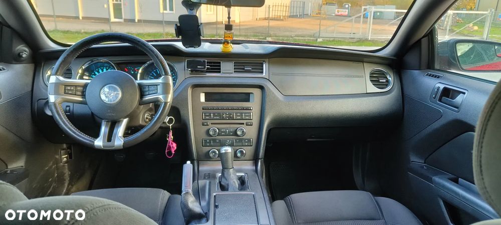 Ford Mustang 3.7 V6 - 10