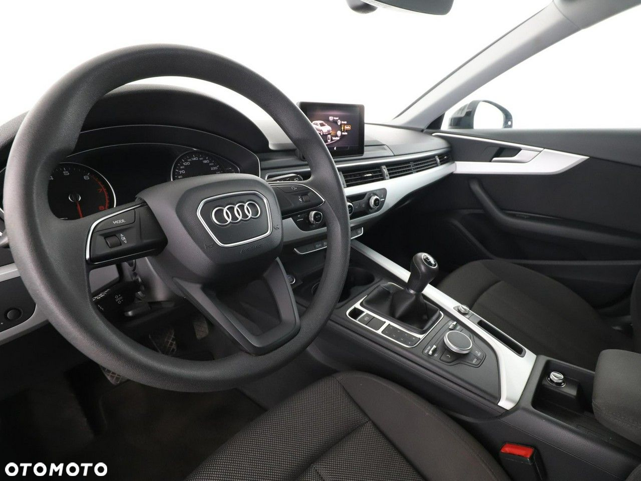 Audi A4 - 14