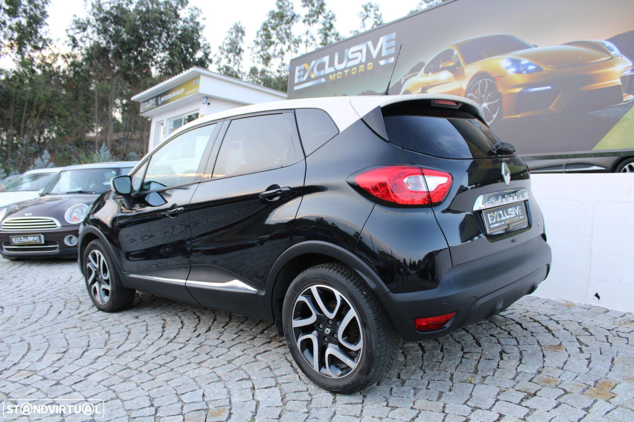 Renault Captur 1.5 dCi Exclusive - 3