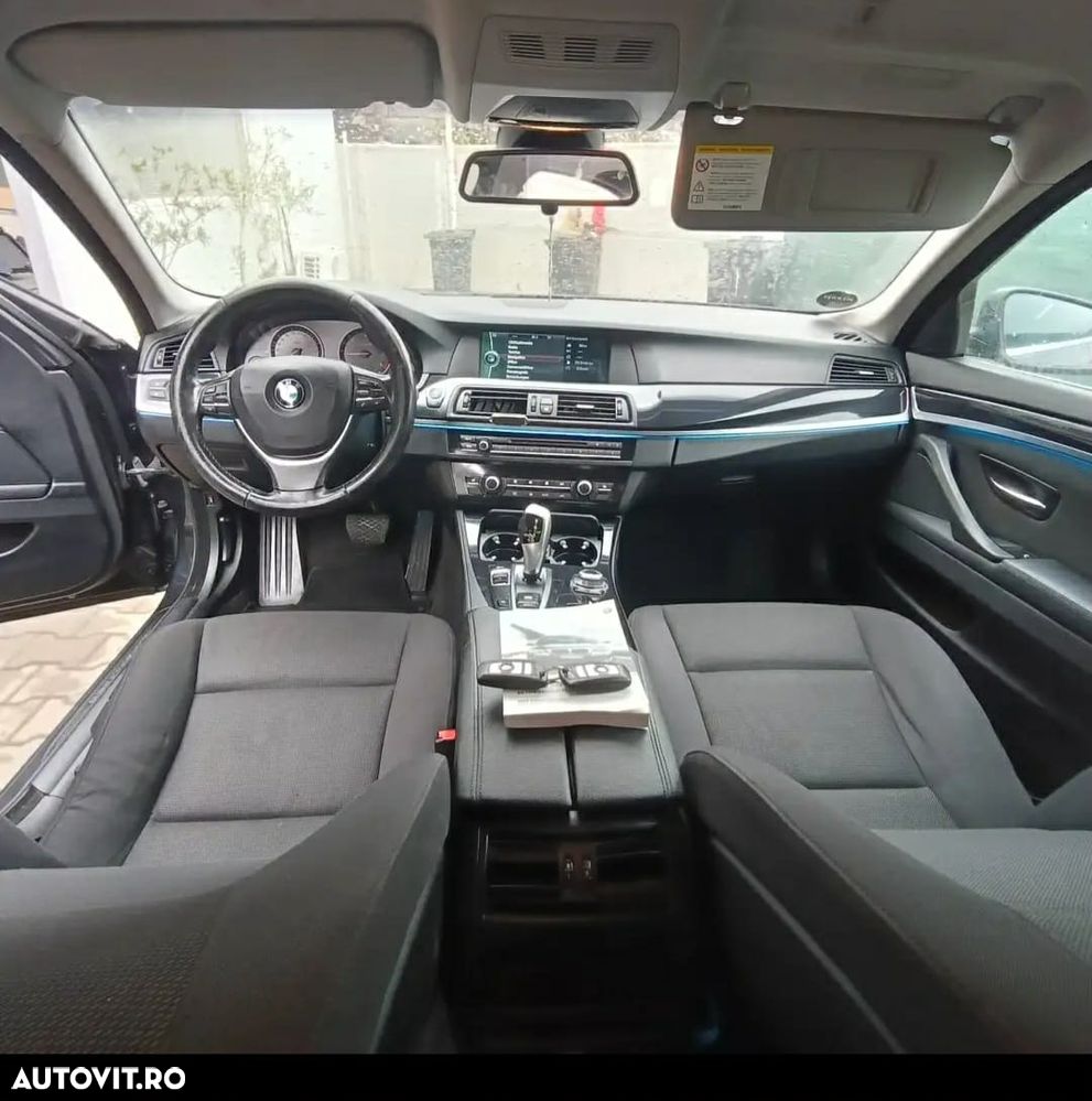 BMW Seria 5 520d Aut. - 6