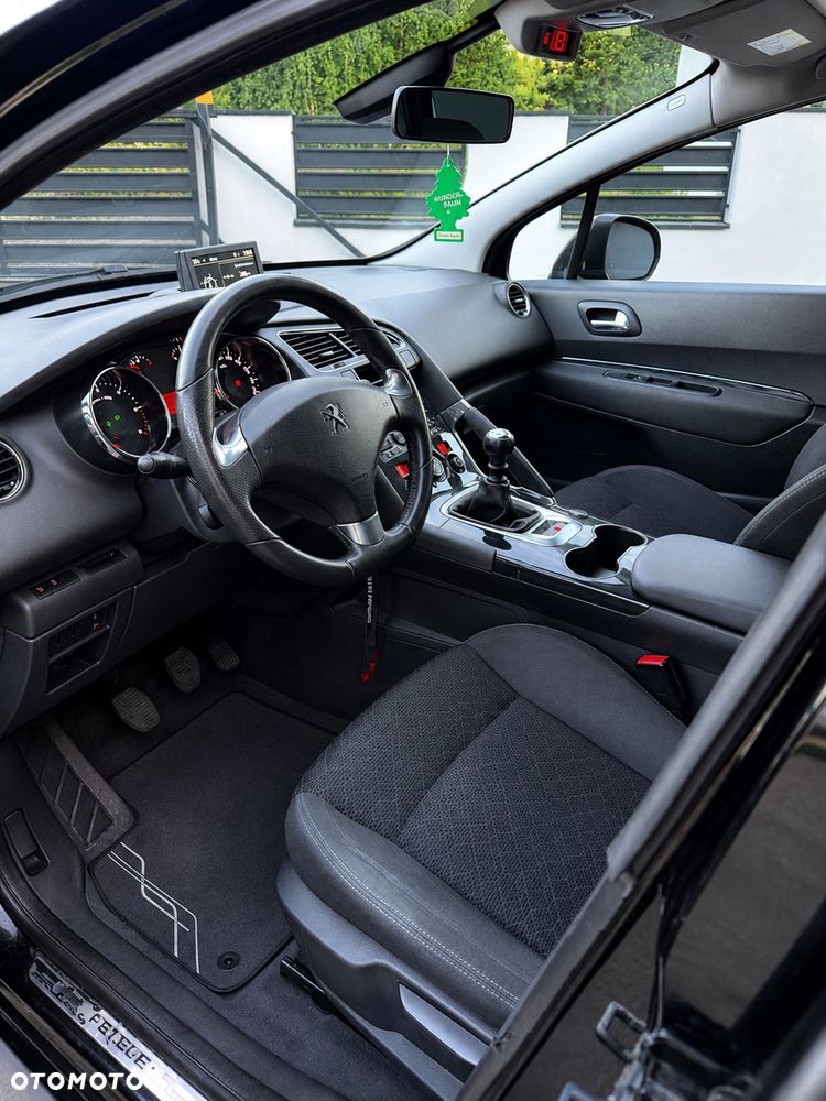 Peugeot 3008 1.6 HDi Active - 11