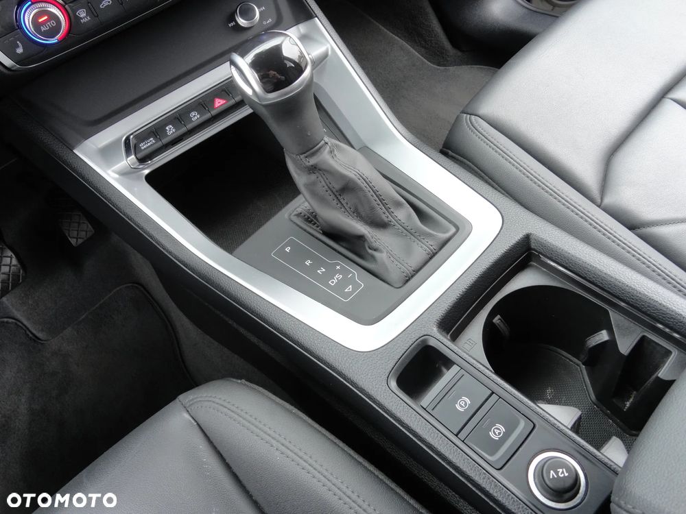 Audi Q3 Sportback 35 TDI S tronic S line - 16