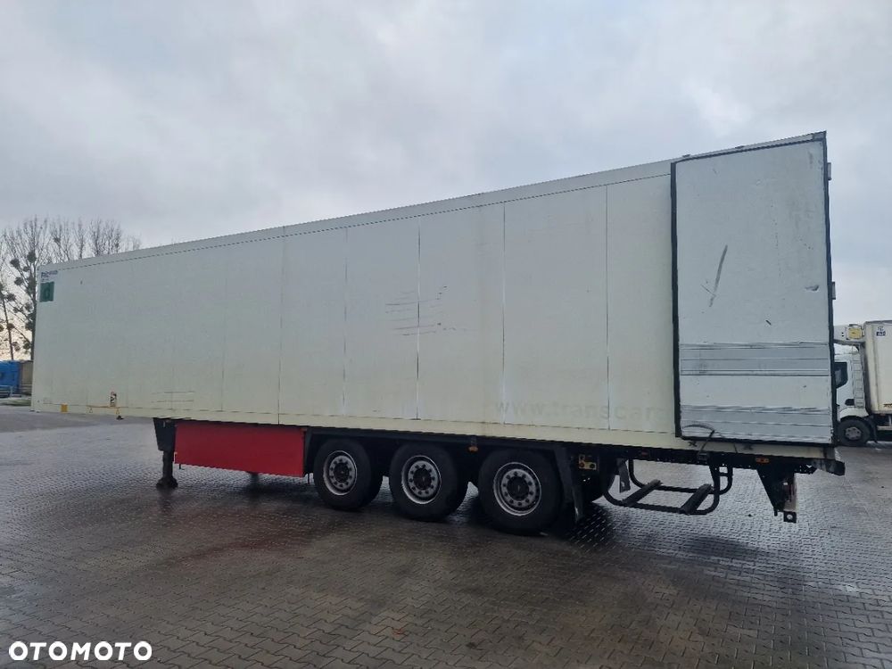 Schmitz Cargobull SKO 24 - 7