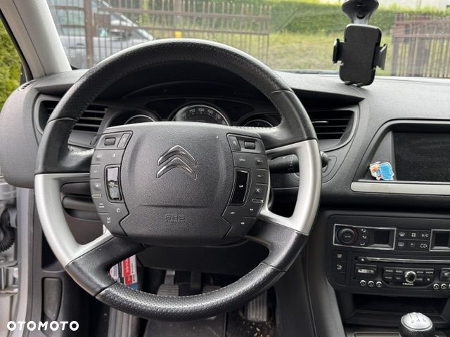 Citroën C5 1.6 HDi Attraction - 6