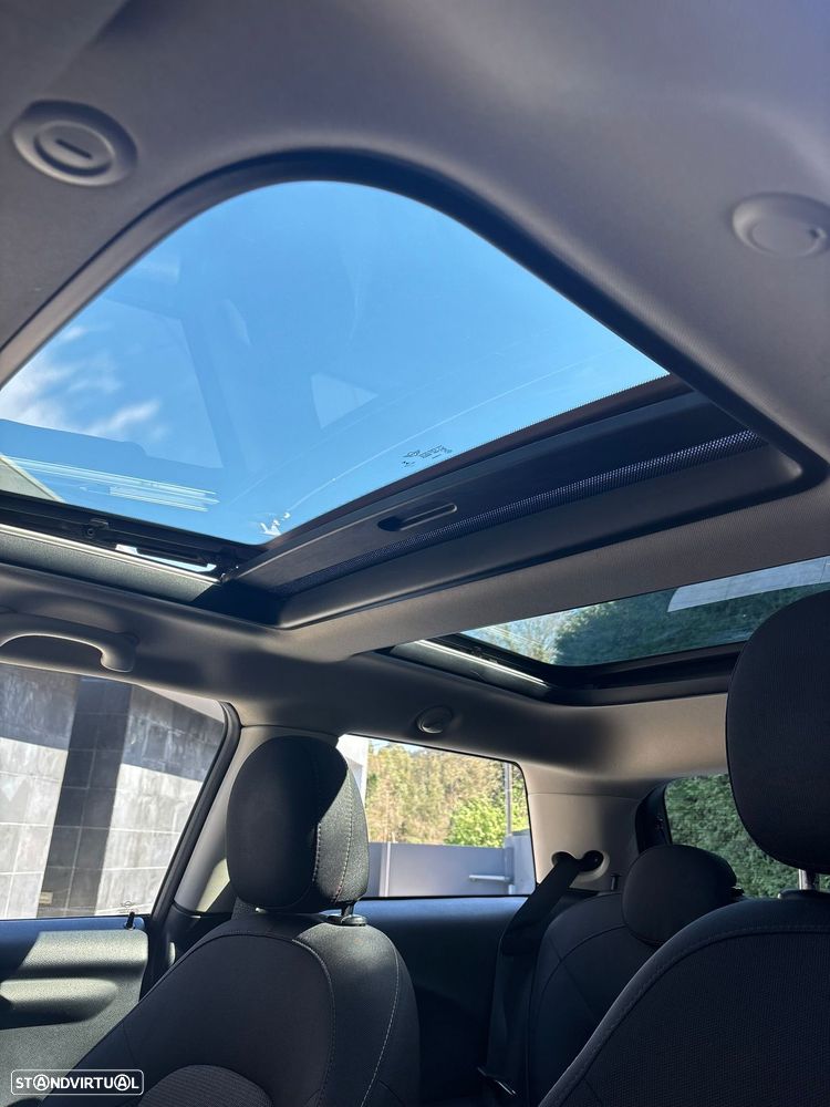 MINI 3 Portas Cooper D 60 Years Chili - 12