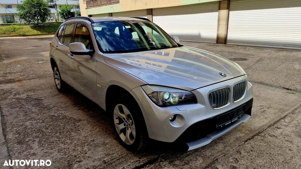BMW X1 xDrive18d Sport Line - 2