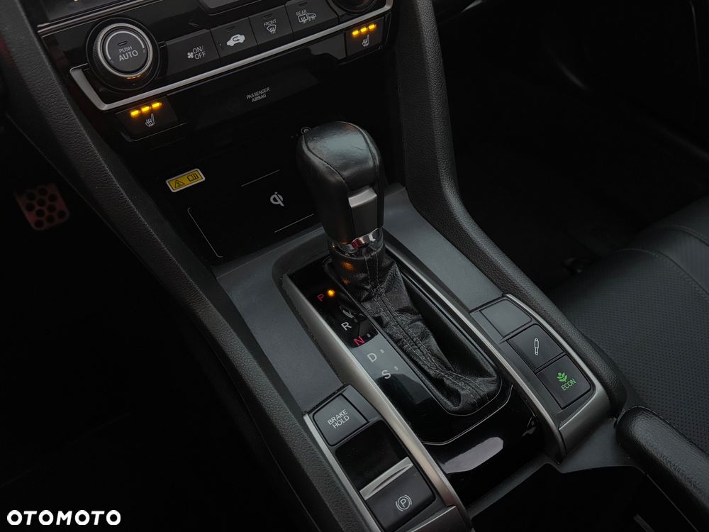 Honda Civic 1.5 i-VTEC Turbo CVT Prestige - 25