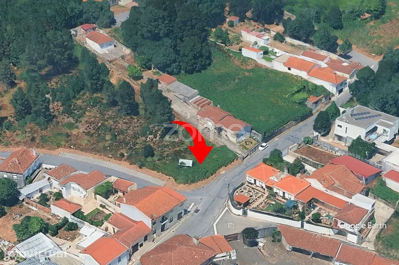 Terreno para venda com 295 m2, em Mozelos, Santa Maria da Feira - Grande imagem: 3/8