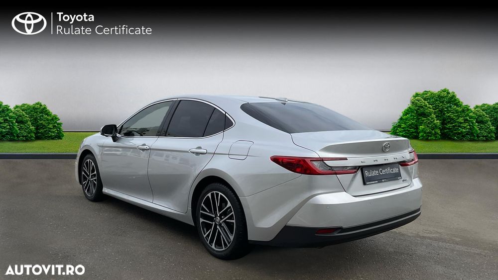 Toyota Camry ver-2-5-hybrid-exclusive - 3