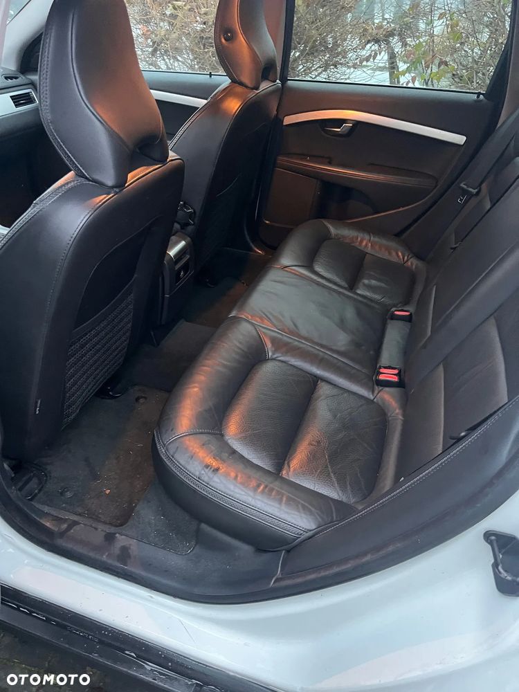 Volvo XC 70 D5 AWD Geartronic Momentum - 13
