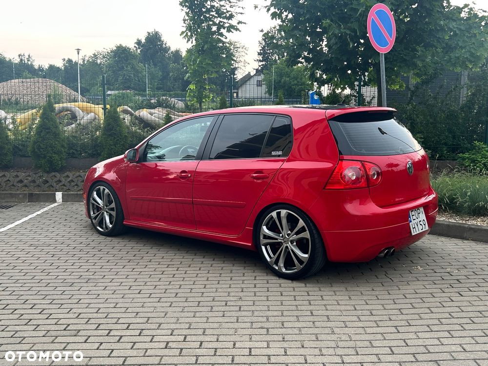 Volkswagen Golf 2.0 TDI DPF GT - 4