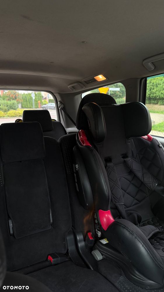 Mitsubishi Grandis 2.0 DID Instyle - 7