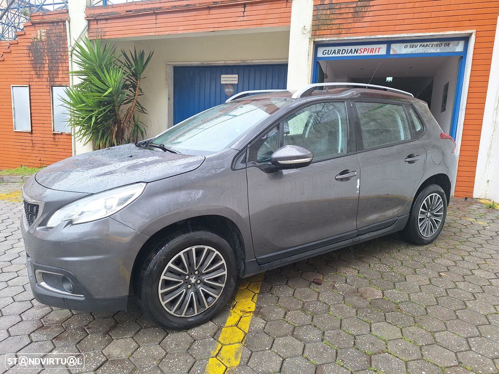 Peugeot 2008 1.2 PureTech Active - 11