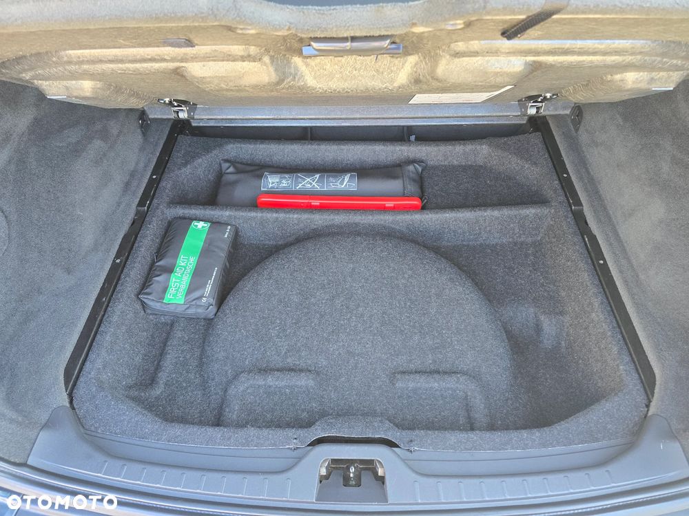 Volvo XC 60 DRIVe Momentum - 16