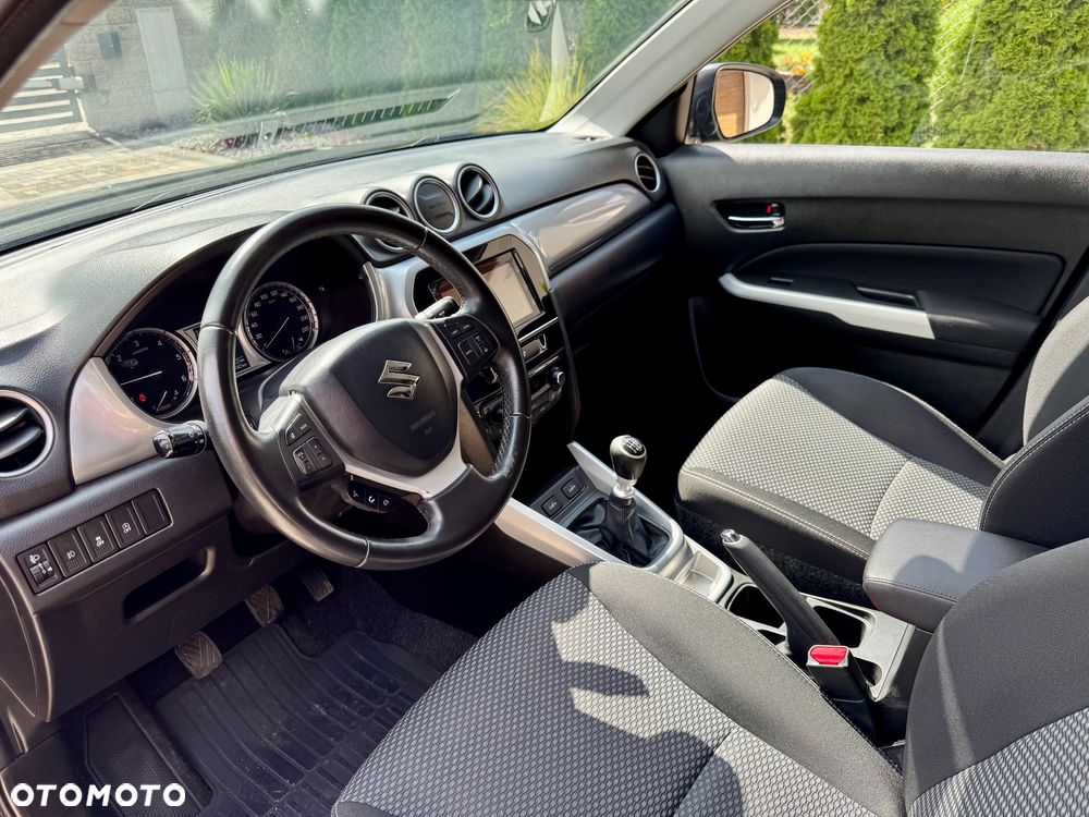 Suzuki Vitara 1.6 DDiS (4x2) Comfort - 14