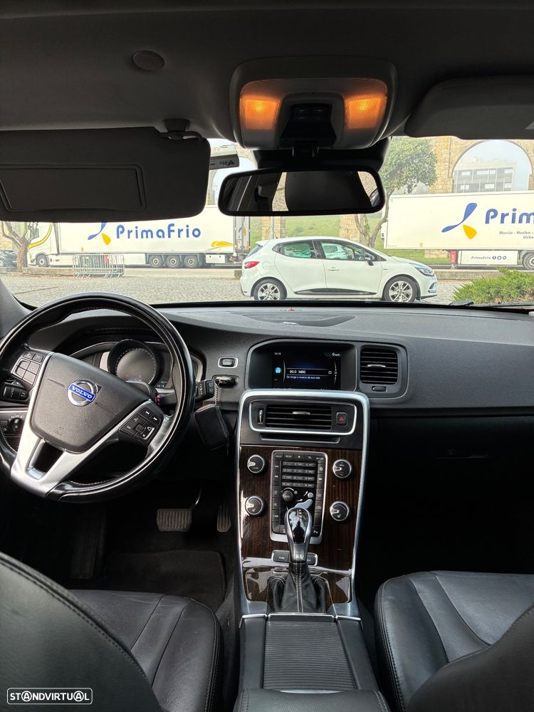 Volvo V60 - 15