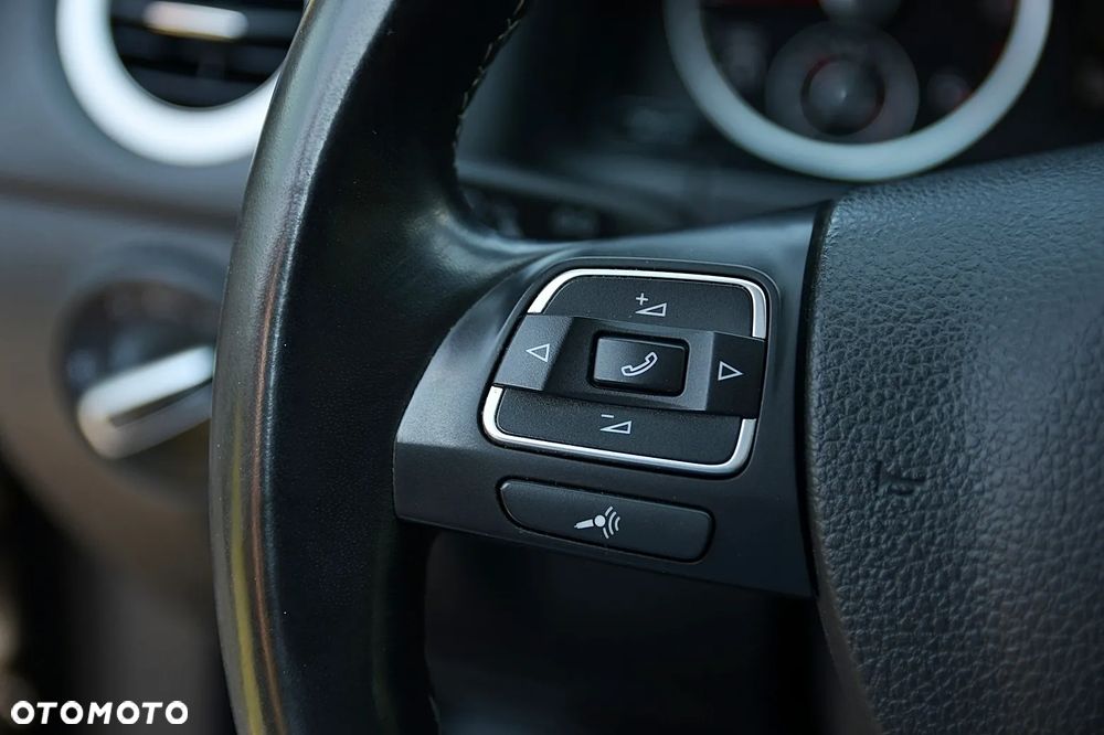Volkswagen Tiguan 2.0 TDI DPF BlueMotion Technology Cup Sport & Style - 30
