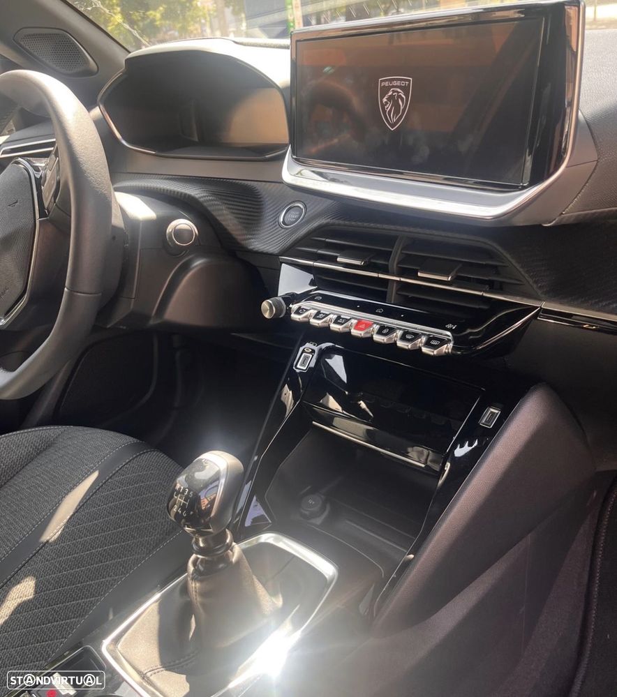 Peugeot 2008 1.2 PureTech Allure Pack - 17