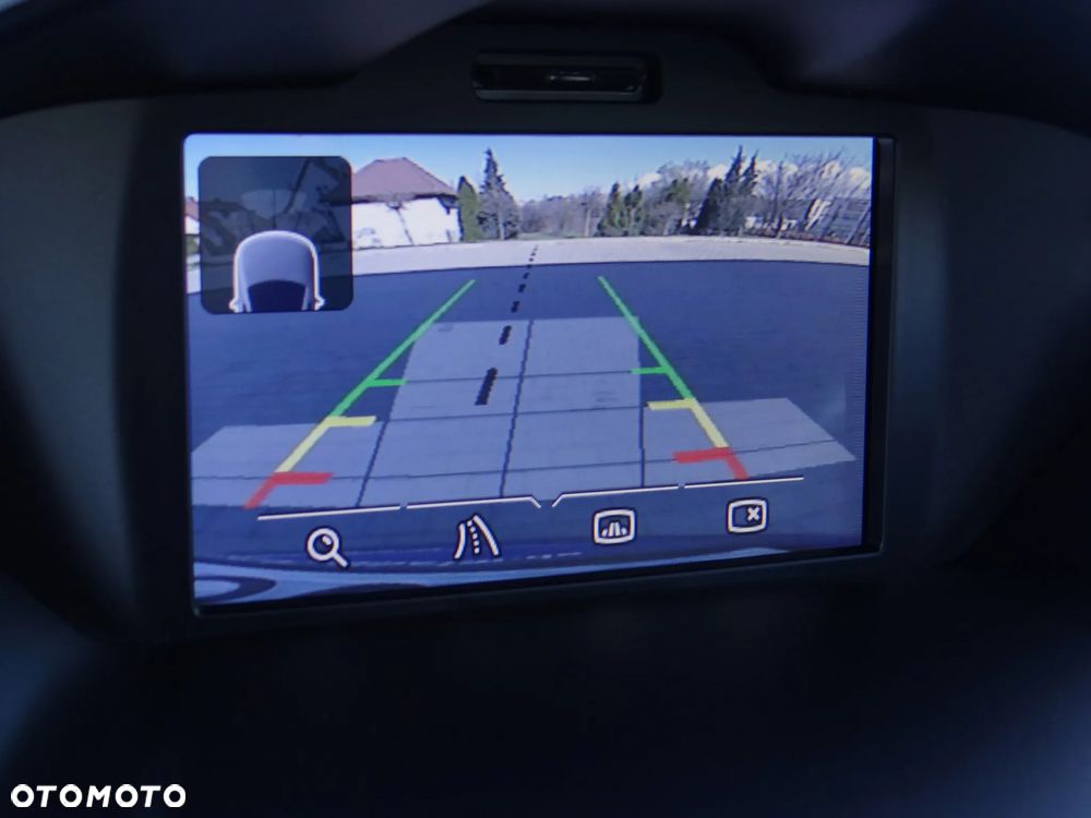 Ford B-MAX 1.5 TDCi Titanium X - 18