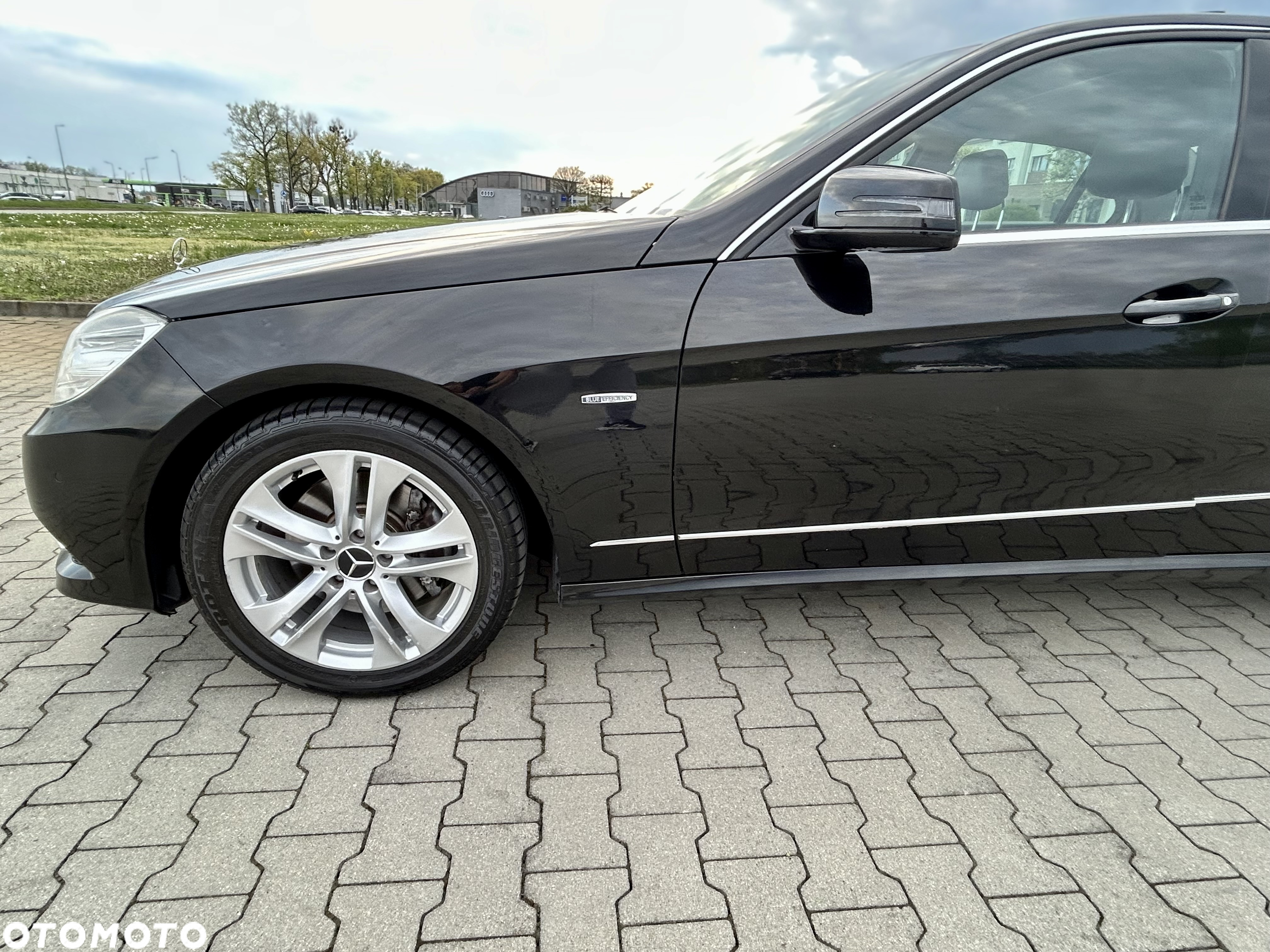 Mercedes-Benz Klasa E 350 CDI BlueEff Avantgarde - 7
