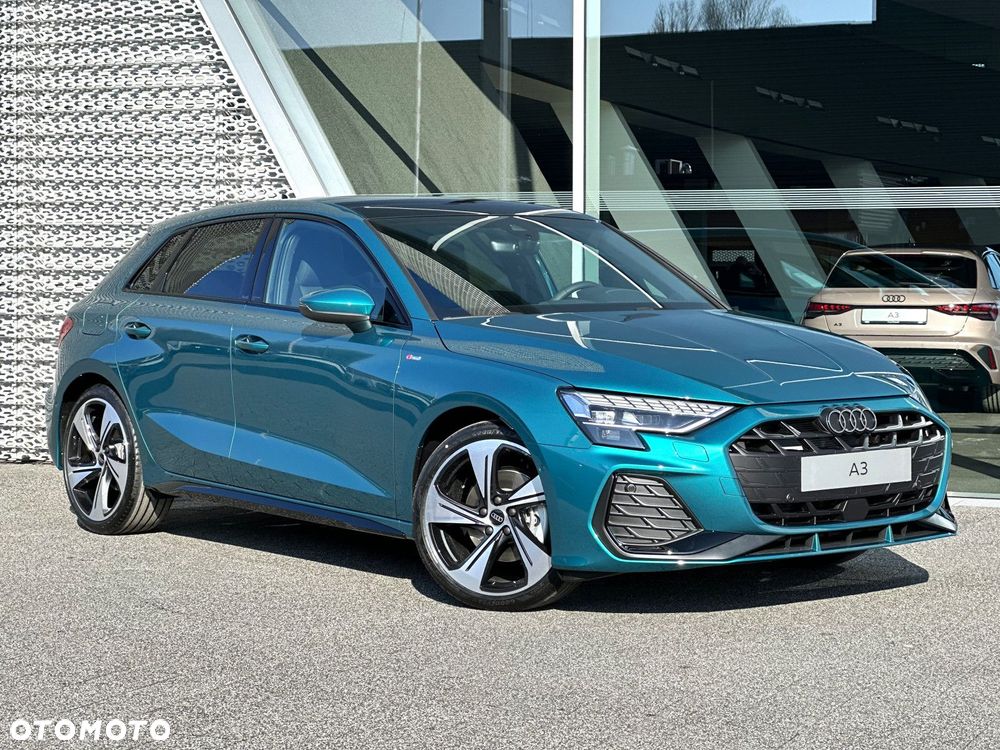 Audi A3 Sportback - 4