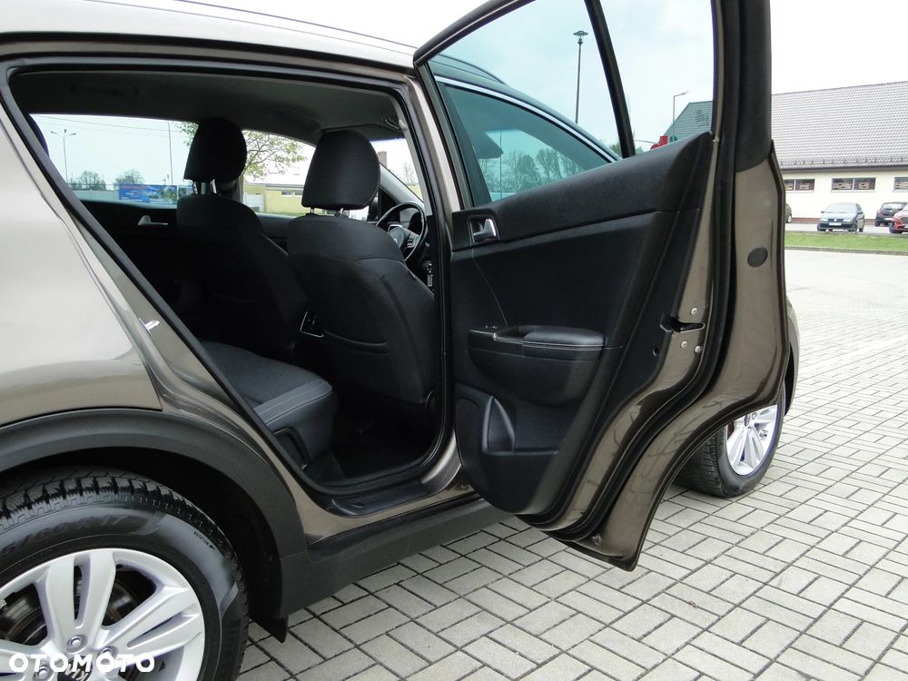 Kia Sportage 2,0 CRDI AWD Platinum - 19