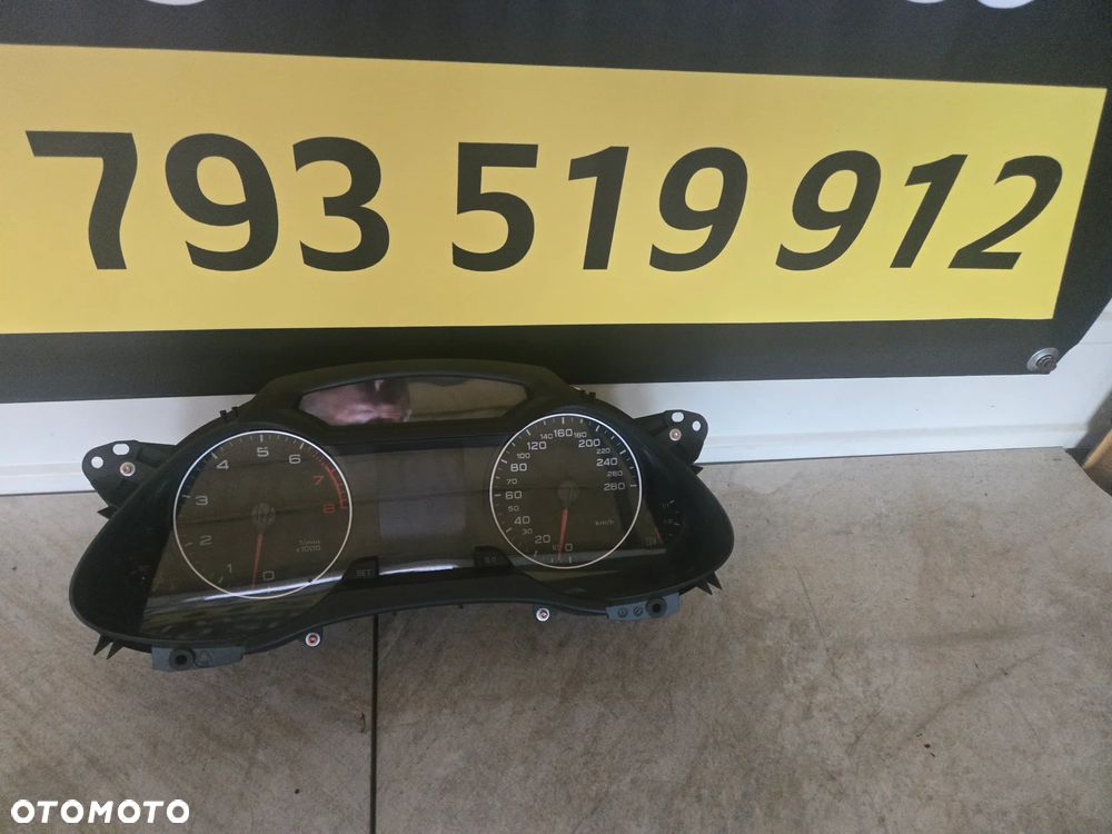 AUDI A4 B8 LICZNIK ZEGAR 8K0920930A - 1