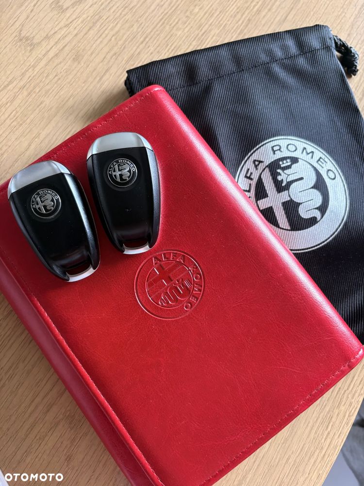Alfa Romeo Giulia 2.0 Turbo Business - 7