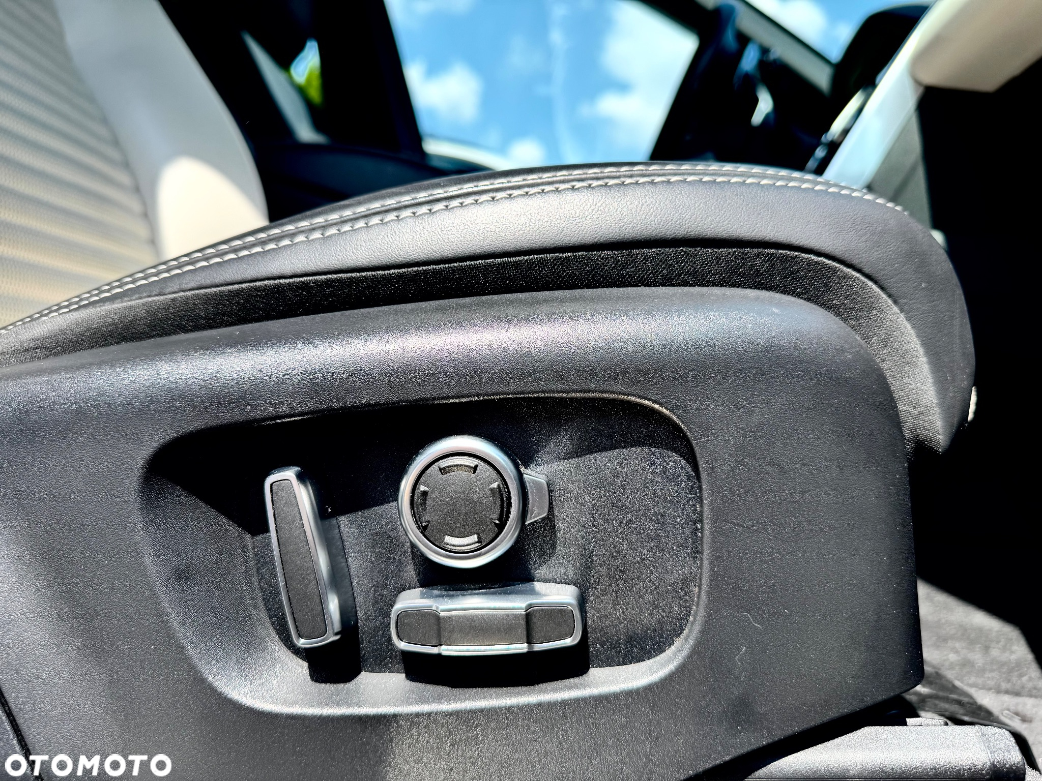 Land Rover Discovery Sport - 29
