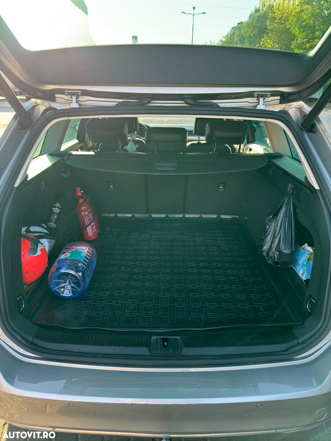 Volkswagen Passat Variant 2.0 TDI DSG Highline - 9