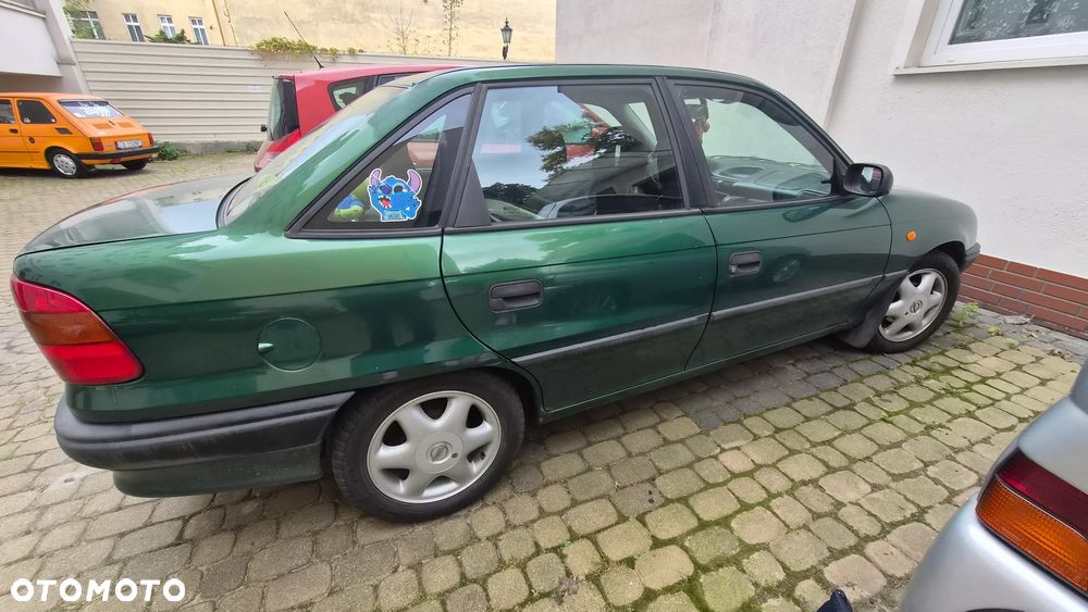 Opel Astra - 5